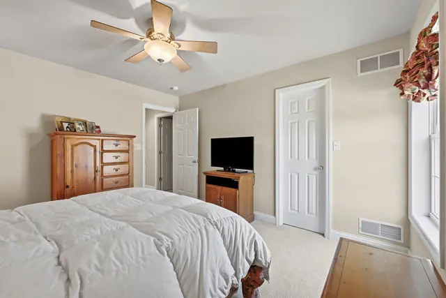 105 Heritage Creek Dr. DRIVE gallery image 21