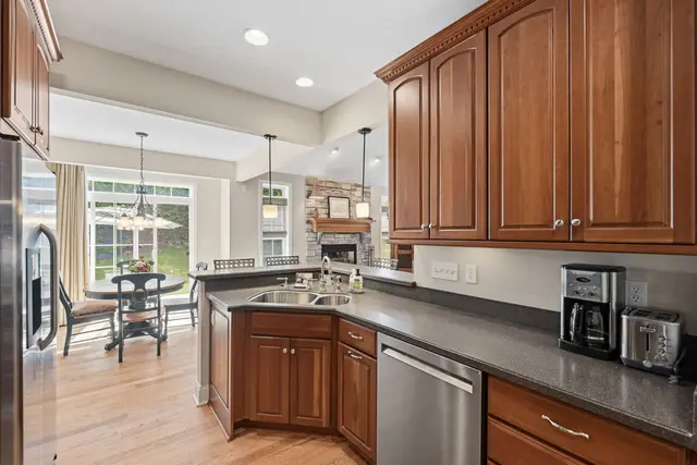 105 Heritage Creek Dr. DRIVE gallery image 34