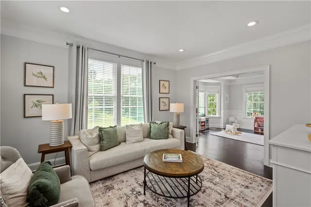 105 Minnock Drive