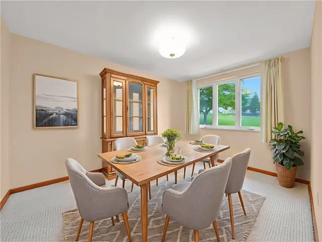 105 Montgomery Drive gallery image 4