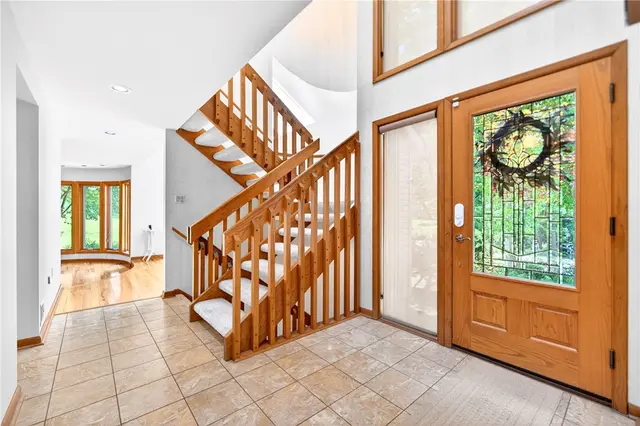 105 Northbrook Dr gallery image 30