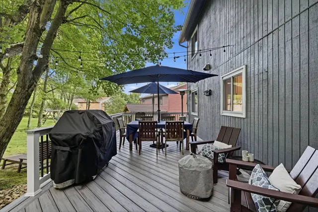 105 Rippling Brook DRIVE gallery image 4