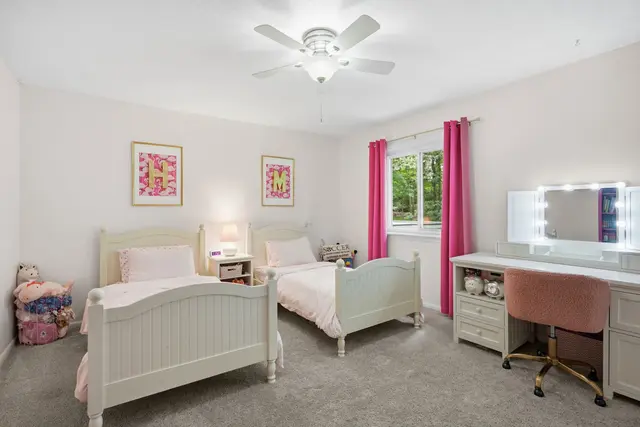 105 Rippling Brook DRIVE gallery image 5