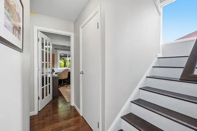 105 Rippling Brook DRIVE gallery image 12