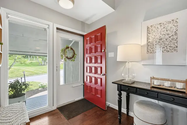 105 Rippling Brook DRIVE gallery image 25