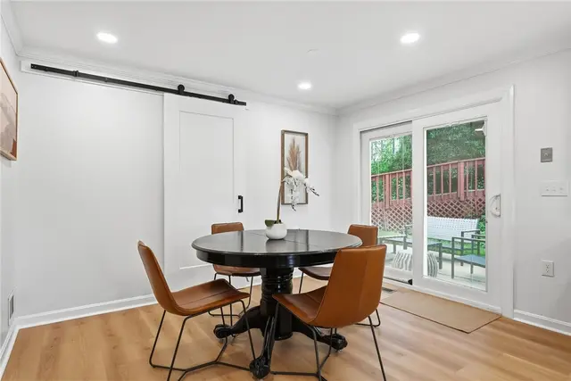 105 Windgate Dr gallery image 29