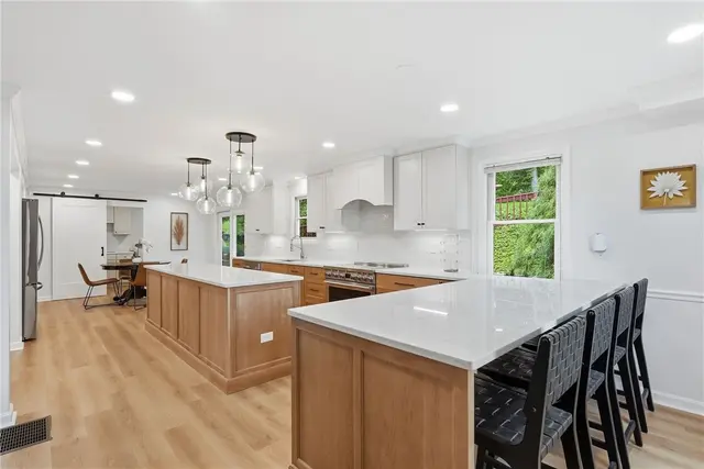 105 Windgate Dr gallery image 34