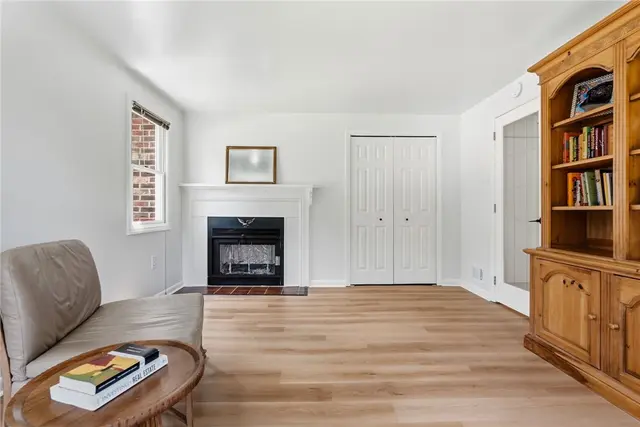 105 Windgate Dr gallery image 46
