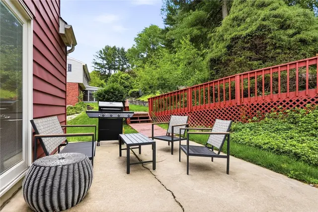 105 Windgate Dr gallery image 47