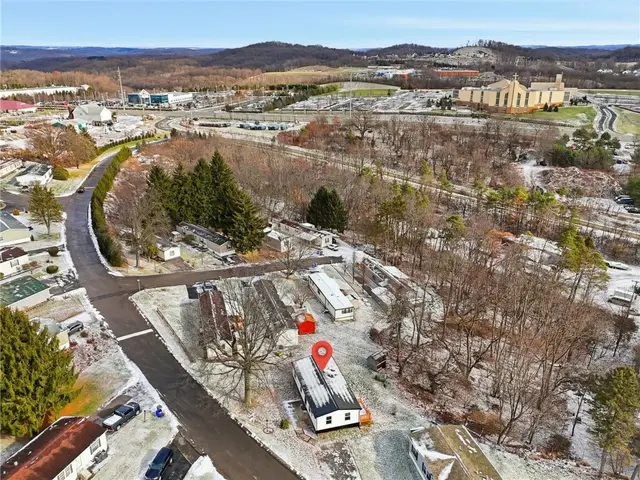 105 York Rd gallery image 18