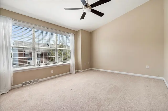 10522 Forest Hill gallery image 24