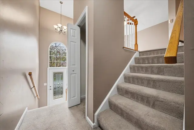 10532 Cherry Grove COURT gallery image 12