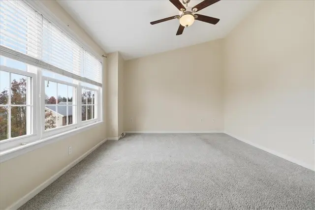 10534 Cherry Grove Court gallery image 23