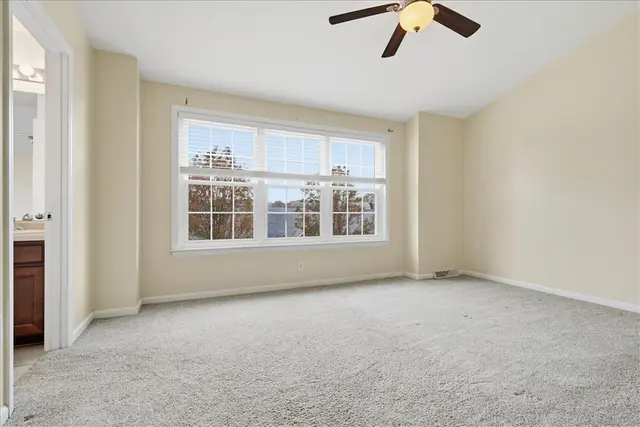 10534 Cherry Grove Court gallery image 24