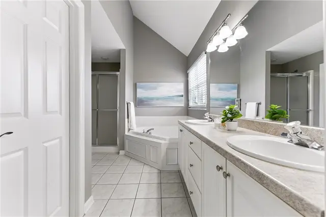1055 S Lake Drive gallery image 15