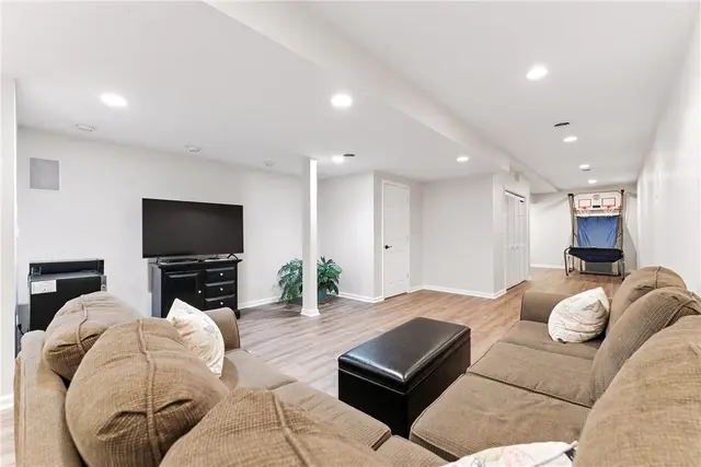 1055 S Lake Drive gallery image 25