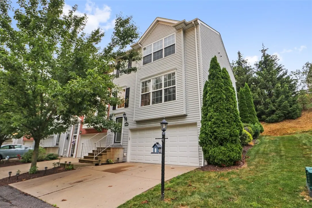 10550 Cherry Grove Ct