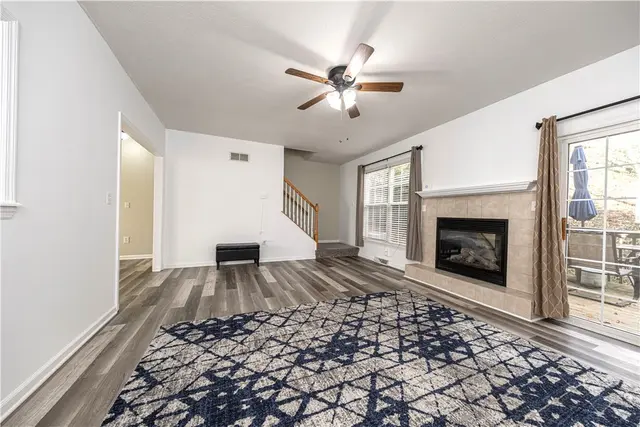 10562 Cherry Grove Ct. gallery image 15