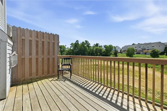 10565 Cherry Grove Court gallery image 7