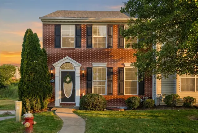 10565 Cherry Grove Court gallery image 15