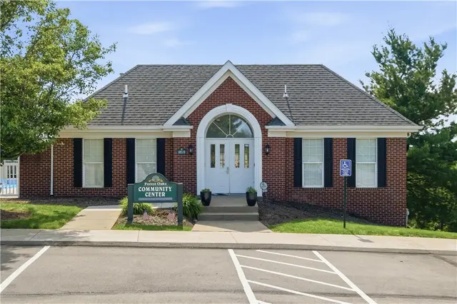 10565 Cherry Grove Court gallery image 25