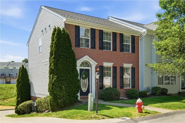 10565 Cherry Grove Court gallery image 33
