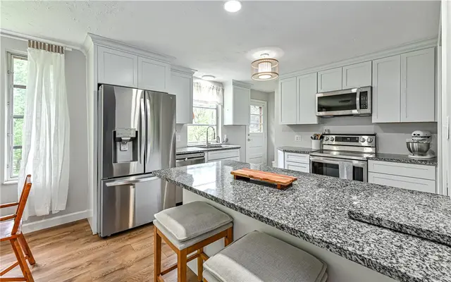 10595 Crest Rd gallery image 19