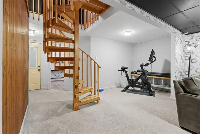 106 Dogwood Lane gallery image 8