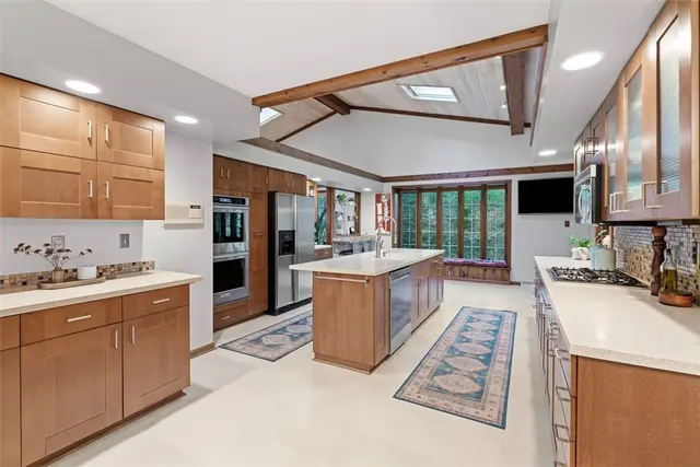 106 Dogwood Lane gallery image 23