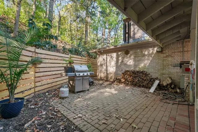 106 Dogwood Lane gallery image 36