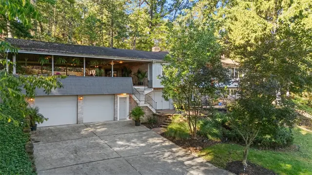 106 Dogwood Lane gallery image 39