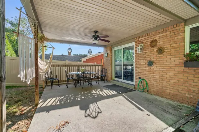 106 Elrose Dr gallery image 7