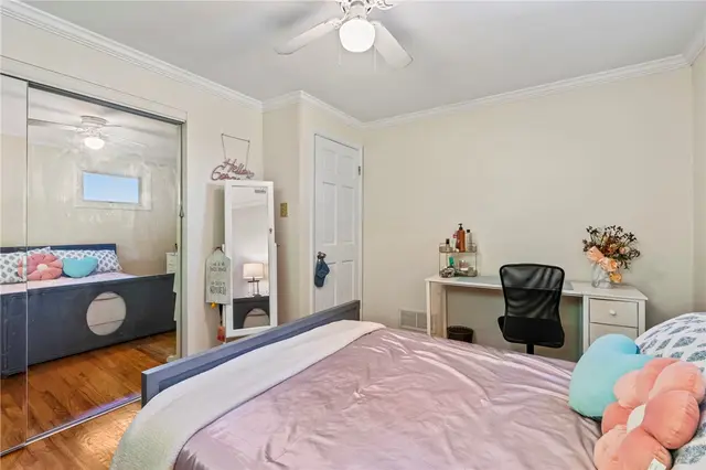 106 Elrose Dr gallery image 14