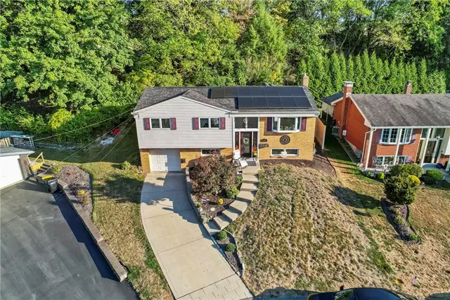 106 Elrose Dr gallery image 21