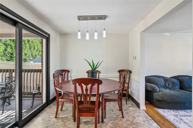 106 Elrose Dr gallery image 22
