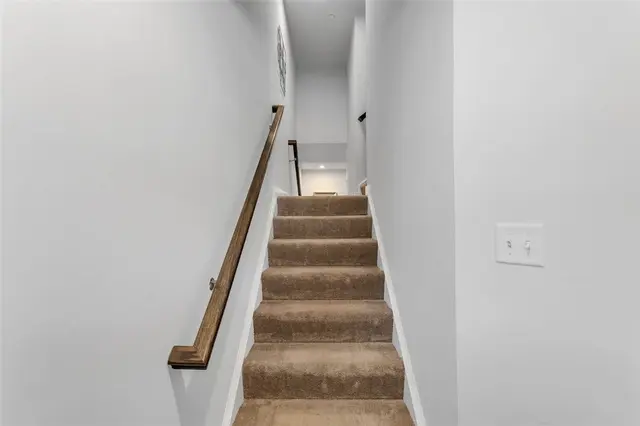 106 Moyer Hill Dr gallery image 7