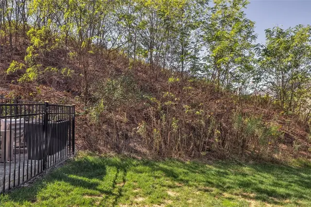 106 Moyer Hill Dr gallery image 23