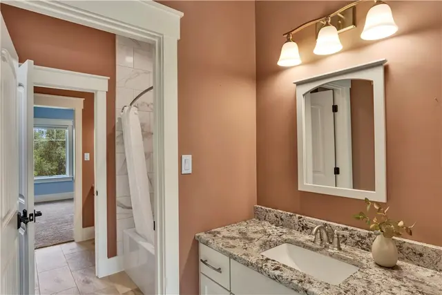 106 Orchard Dr gallery image 35