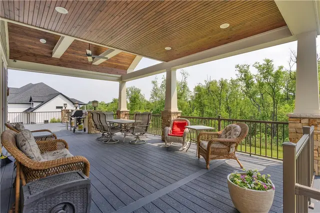 106 Orchard Dr gallery image 45