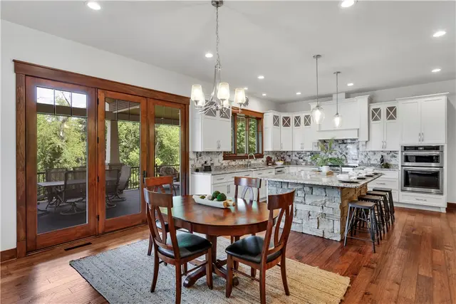 106 Orchard Dr gallery image 47