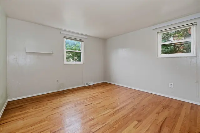 1060 Covington Pl gallery image 30