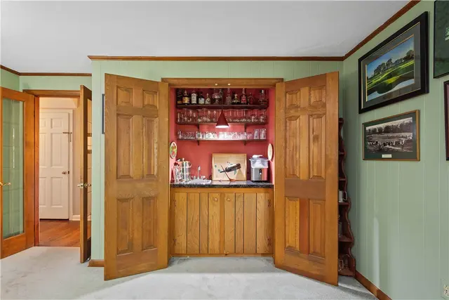 1061 Apple Hill Lane gallery image 37