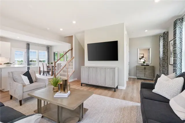 107 Callaway Lane gallery image 8