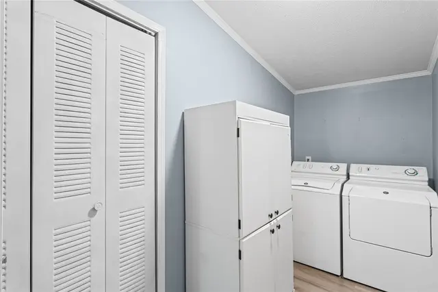 107 Erbes Ln gallery image 21