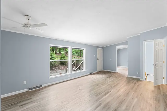 107 Erbes Ln gallery image 47