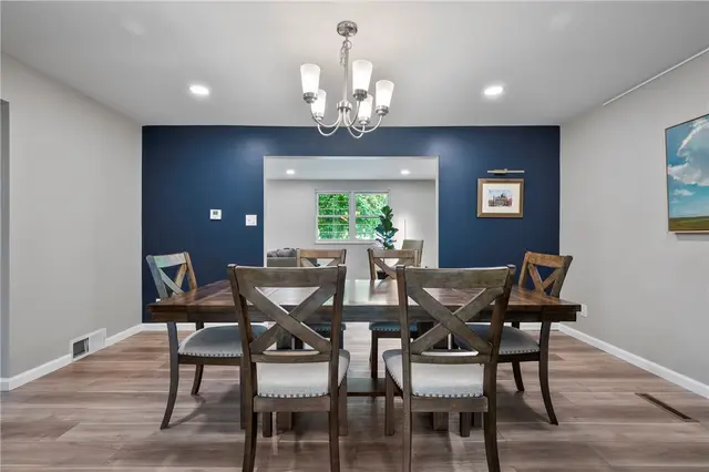 107 Heston Dr gallery image 27