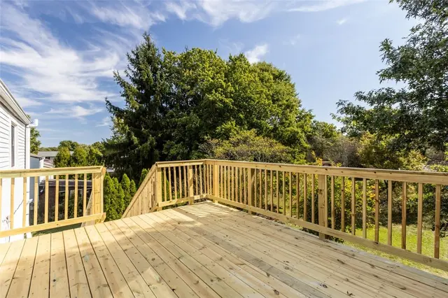 107 Woodridge Drive gallery image 2