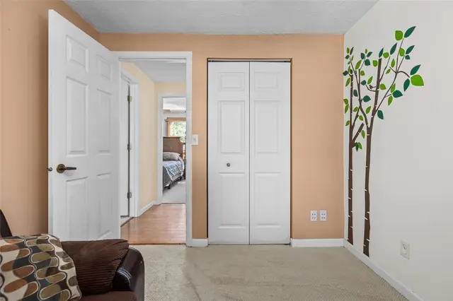 107 Woodridge Drive gallery image 12