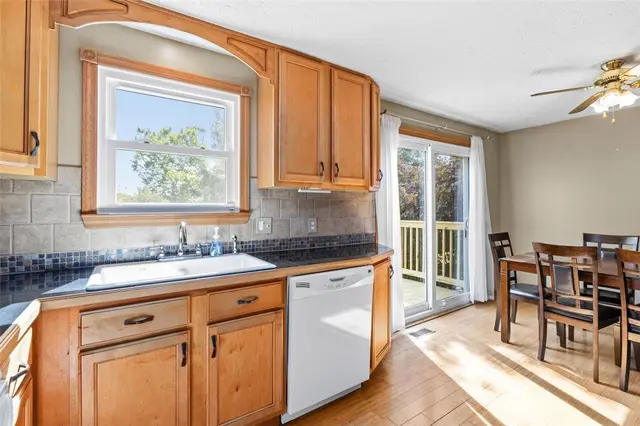 107 Woodridge Drive gallery image 15