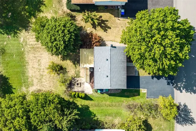 107 Woodridge Drive gallery image 23